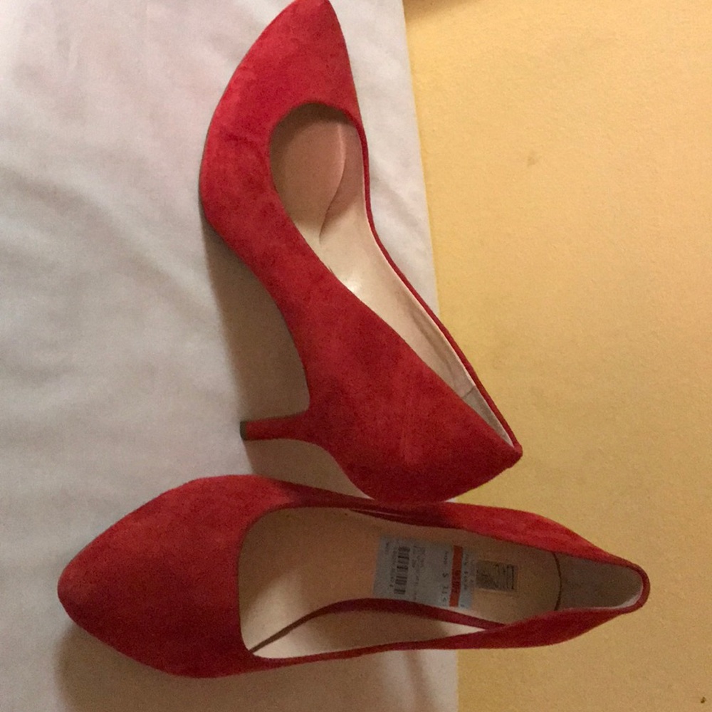 Ladies suede shoes